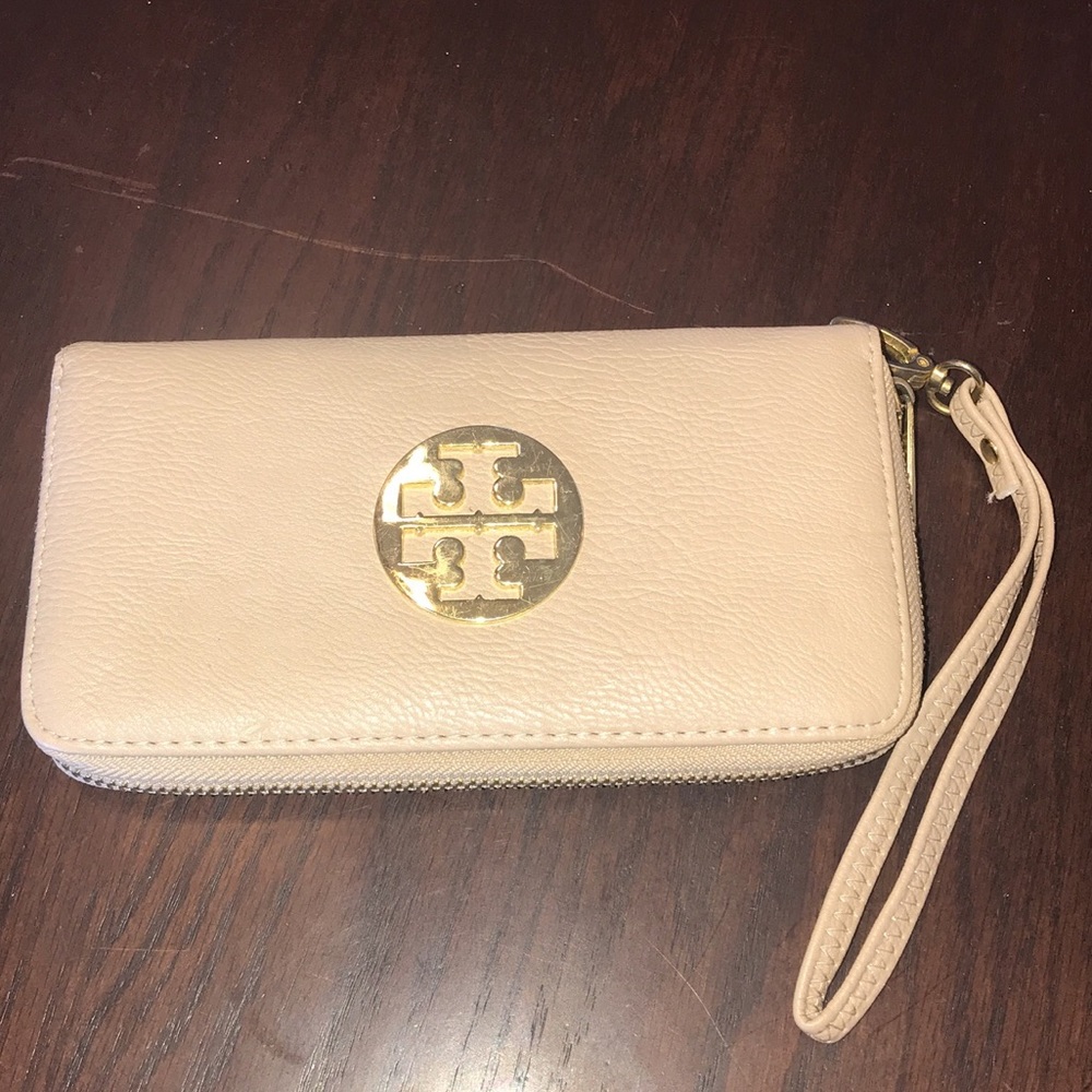 Tory Burch Wallet